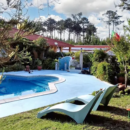 Comfortable House In Nazare, With Shared Pool Casa de Férias